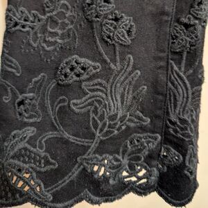 Talbots crop flare size 28 black embroidery cutwork embellished  jeans, stretchy